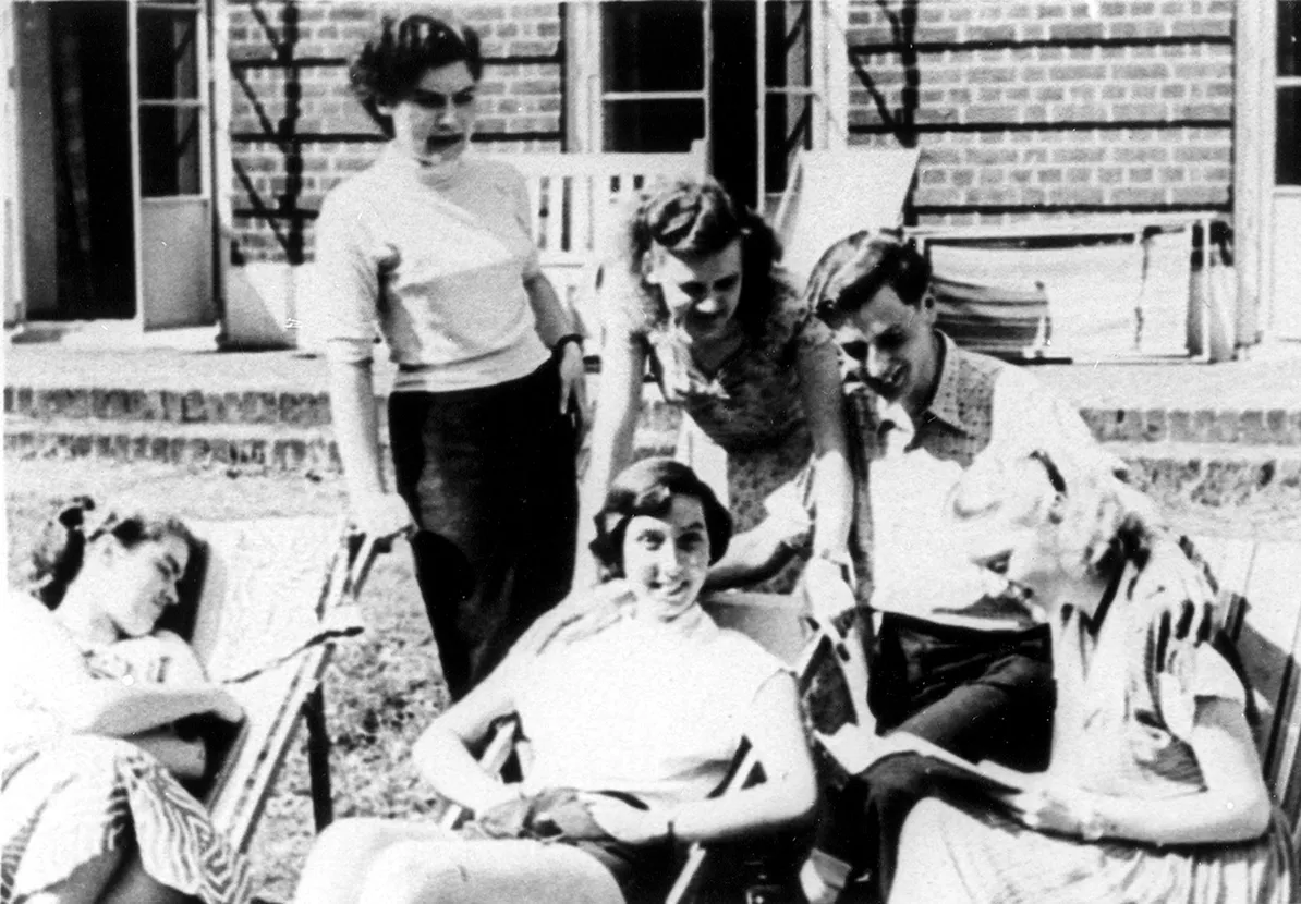 Besetzung des SPD-Parteivorstandsgebäudes in der Berliner Lindenstraße durch die SA, 1933