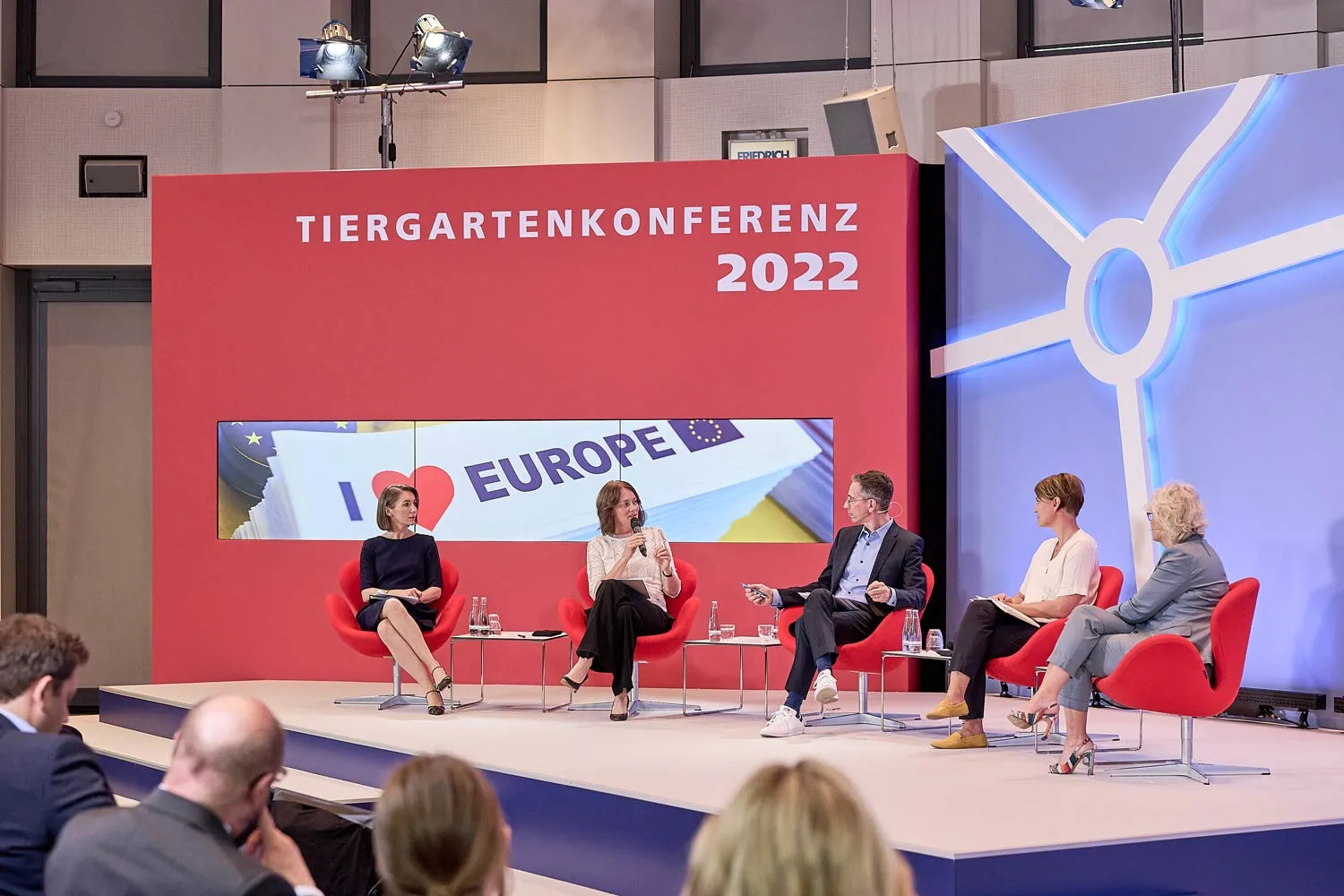 Diskussion der „Zeitenwende“, 2022 – u. a. mit Katarina Barley, Christine Lamprecht