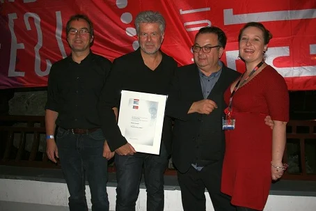 Peter Hurrelbrink (FES), Magnus Gertten (Regisseur), Albert Wiederspiel (Filmfest), Franziska Schröter (FES) 