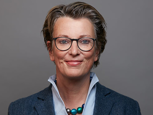 Dr. Almut Wieland-Karimi