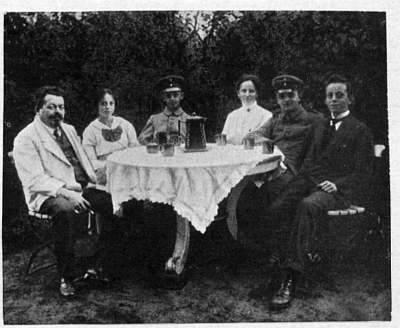 Friedrich Ebert im Kreise seiner Familie, 1916