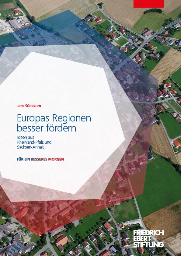 Coverbild der Studie "Europas Regionen besser fördern". Rote Schrift auf weißem Grund, im Hintergrund eine Luftaufnahme einer ländlichen Region.