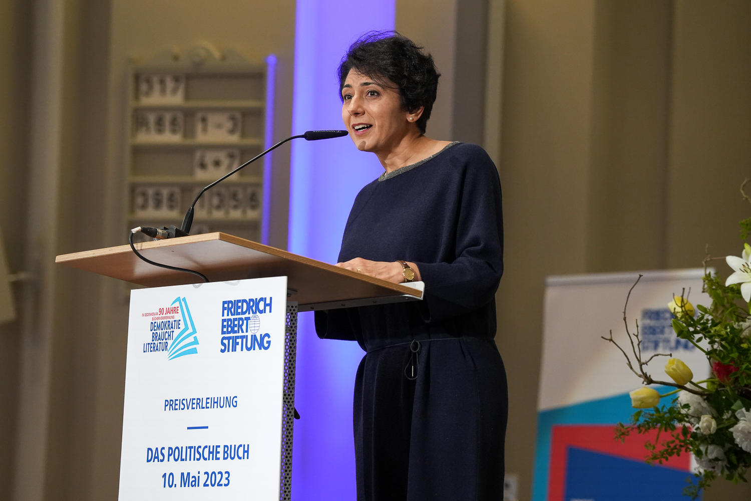 Golineh Atai hät ihre Rede anlässlich der Preisverleihung "Das Politische Buch" am 10. Mai 2023