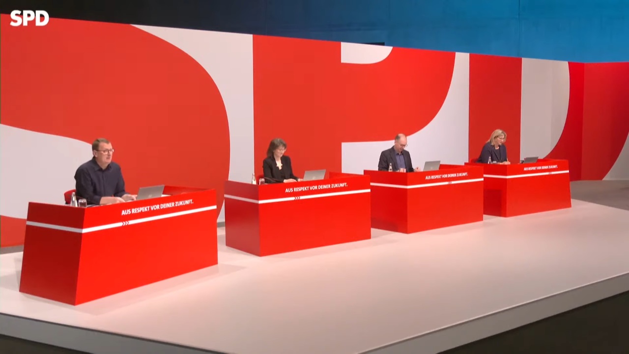 ao. digitaler SPD-Parteitag in Berlin, 09.05.2021: Oliver Kaczmarek, Katja Pähle, Niels Annen, Anke Rehlinger