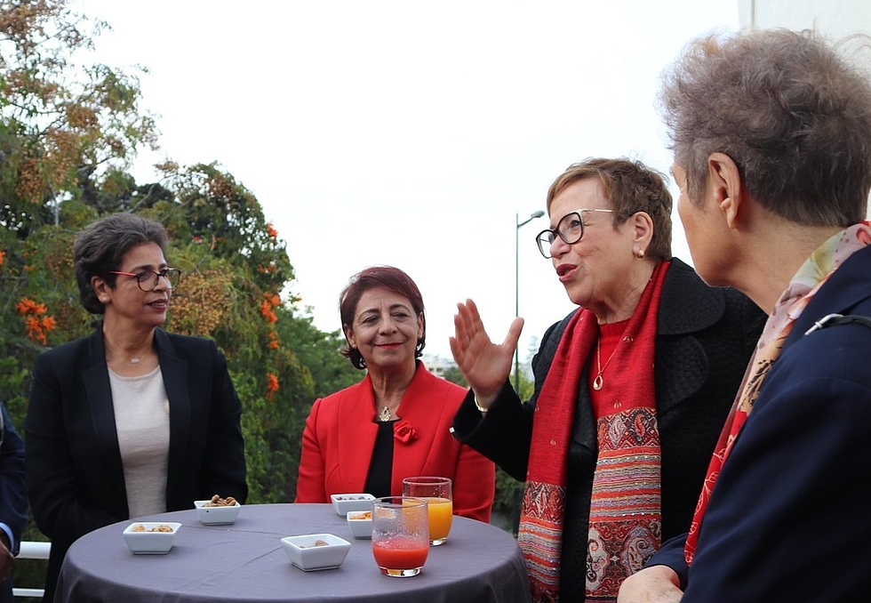 Botschafter Dr. Schmidt-Bremme im Gespräch mit Fatiha Saddas, Ouaffa Hajji und Nouzha Skalli