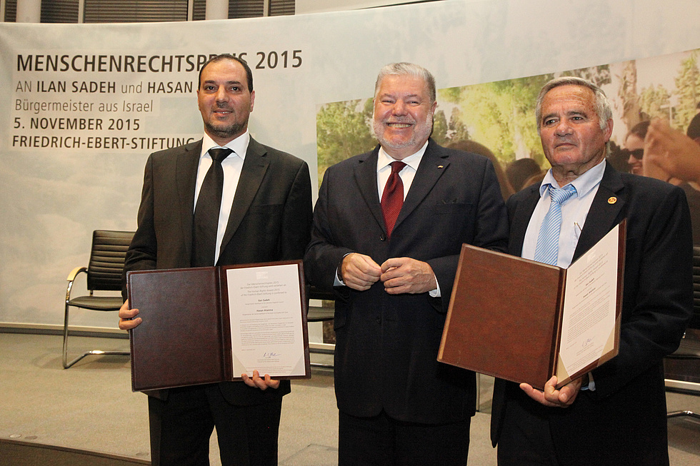 Hasan Atamna, Kurt Beck und Ilan Sadeh beim Menschrechtspreis 2015