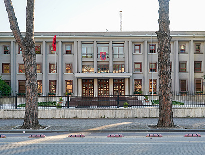 Büro Albanien