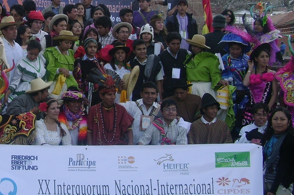 Seminar „Jugendliche vom Land und aus der Stadt schaffen Räume für politische Partizipation XX Interquorum (FES-Jugendnetzwerk) National-International“ in Puno, Peru