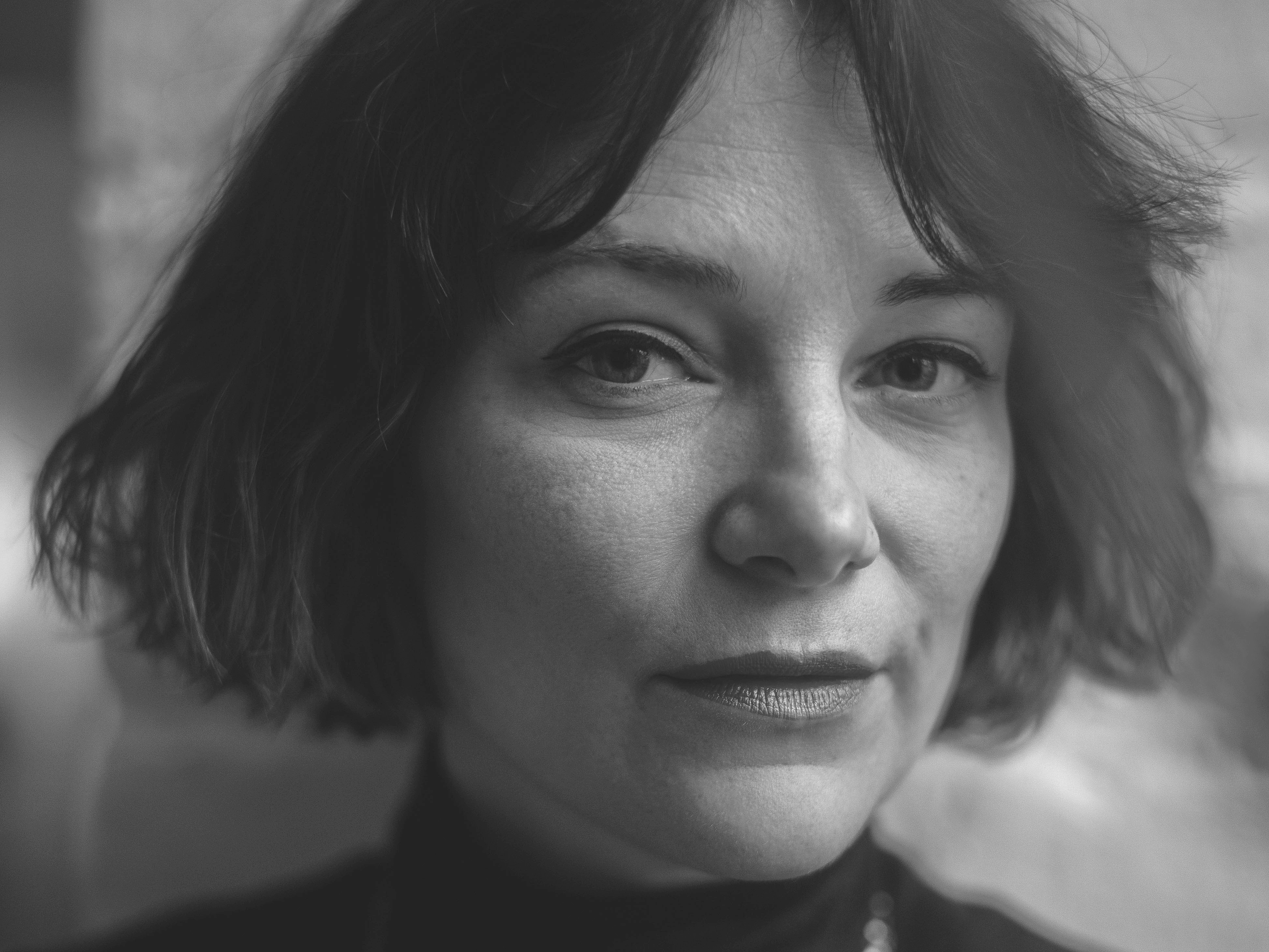 Schwarz-Weiß-Portrait von Mareice Kaiser