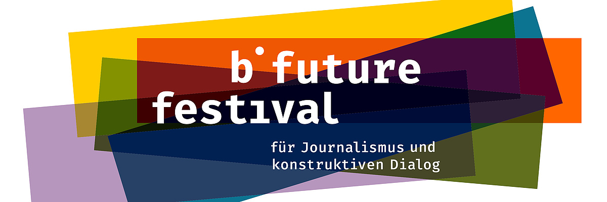 Farbige Flächen bilden das Logo des b future festivals.