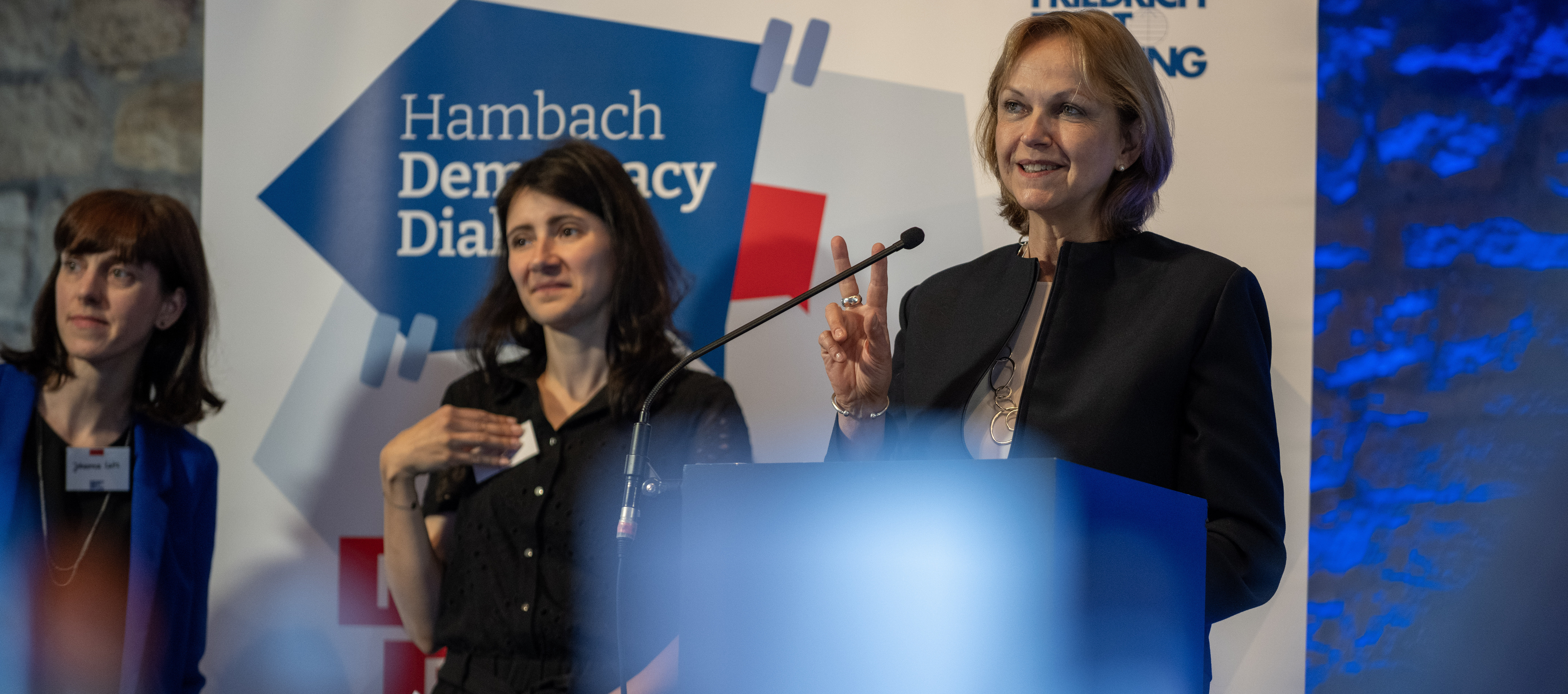 Johanna Lutz, Ellen Diehl, Christiane Kesper (all FES) at the Hambacher Democracy Dialogue