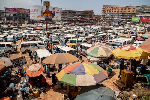 Markt vor dem Lockdown in Kampala, Uganda