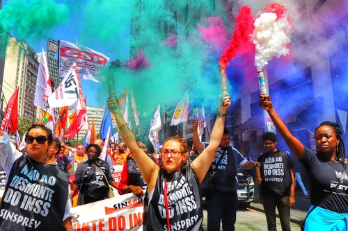 Demo von Gewerkschaften in São Paulo, Brasilien 2020