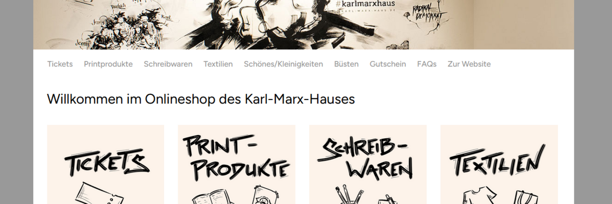 Ein Screenshot des Onlineshops des Karl-Marx-Hauses. Oben ist ein Ausschnitt der Ausstellung zu sehen, im unteren Bildbereich verschiedene Kategorien in Kachelform.