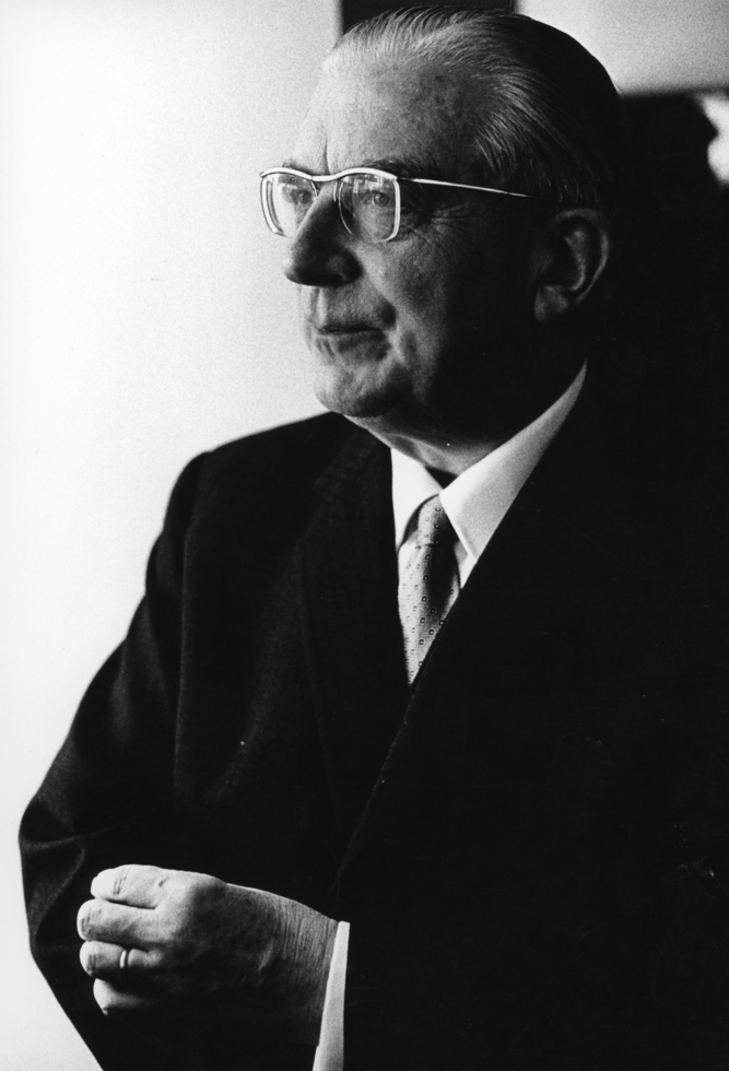 Porträt Hans Globke