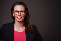 Portraitfoto Julia Weigelt