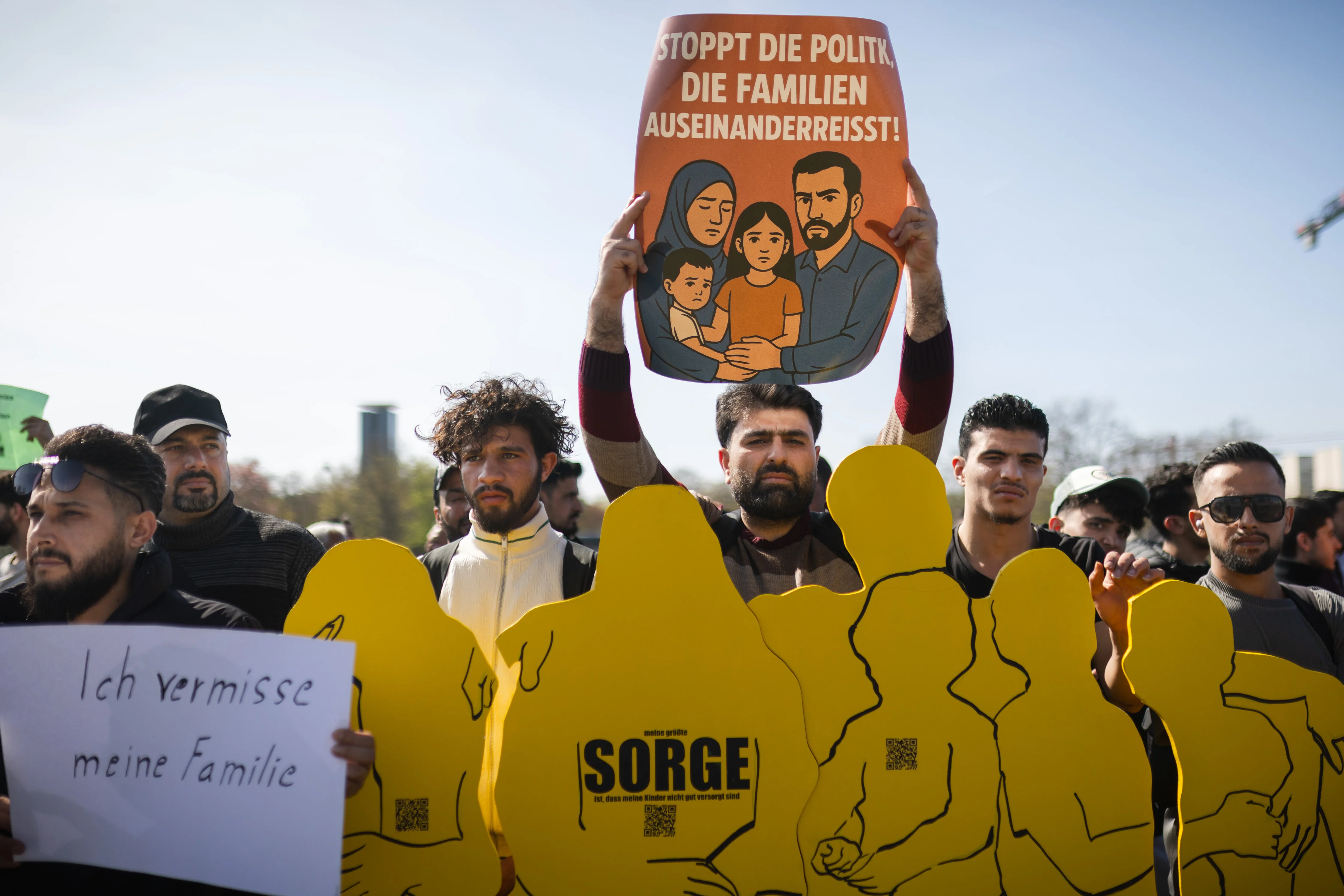 Betroffene protestieren gegen den eingeschränkten Familiennachzug