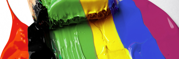 Illustration: Farben eines Pinsels symbolisieren die verschiedenen Parteien
