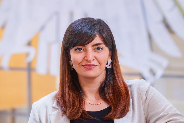 Porträtfoto von Rasha Nasr