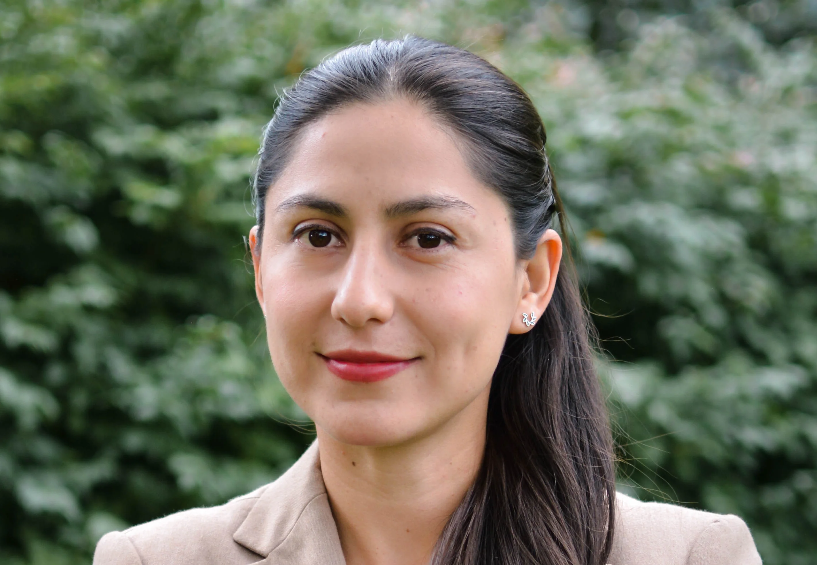 Daniela Paredes Grijalva, Mitautorin des Artikels