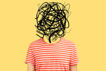 Bild von einer Person in gestreiftem Shirt. Statt eines Kopfes sind wirre, schwarze Kringel und Striche abgebildet, die Chaos im Kopf symbolisieren