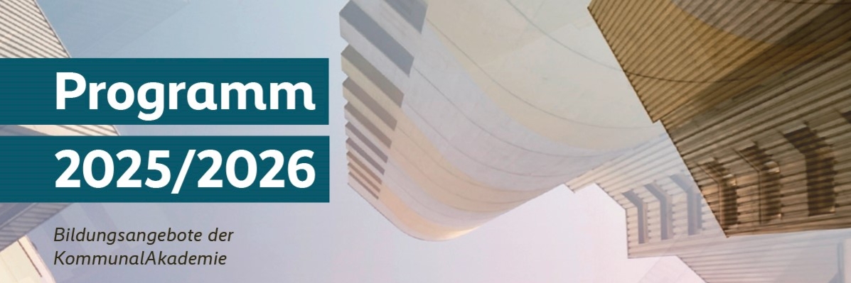 Schriftzug Programm 2025/2026 Bildungsangebote der KommunalAkademie