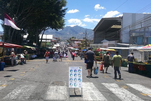 Mercado en San José